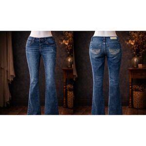 size 4, AE Next Level Low-Rise Kick Bootcut Jean, Pre-owned